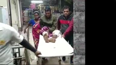 देवघर: चितरपोका गांव के समीप हाईवा ने बाइक सवार को पीछे से मारी टक्कर, बाइक सवार गंभीर रूप से हुआ घायल