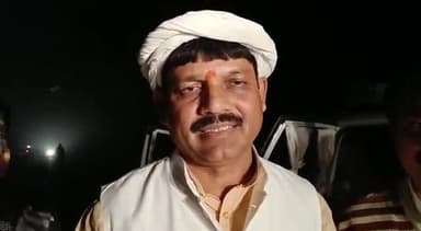 वेमोसम बारिश के साथ हुई ओलाबर्ष्टि।
किसानों की खड़ी फसलों का हुया भारी नुकसान।
मौके पर पहुचे क्षेत्रीय विधायक प्रद्युमन