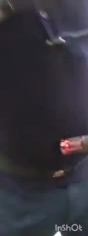 उरई: शहीद भगत सिंह चौराहे पर ड्यूटी पर तैनात ट्रैफिक पुलिसकर्मी ने ई-रिक्शा चालक के मारा थप्पड़, वीडियो हुआ वायरल