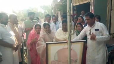 कुरूद: कांग्रेस भवन कुरूद में मनाया गणतंत्र दिवस, हाथ से हाथ जोड़ो अभियान की हुई शुरुआत