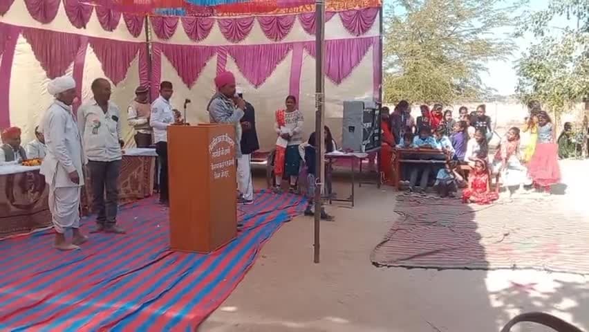 #केलावा के स्वामीजी की ढाणी राजकीय उच्च प्राथमिक विद्यालय में #गणतंत्रता दिवस के अवसर #मंच साझा करने का सौभाग्य प्राप्त
