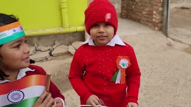 यहसब बच्चें किन्हें दे रहे हैं शुभकामनाएं !.सुनये प्यारें बच्चें सब की मीठी बातें !..गणतंत्र दिवस की शुभकामनाएं !.❤️🇮🇳