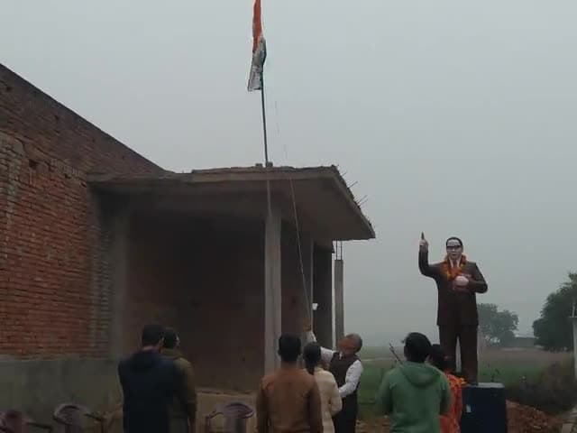 चायल:गणतंत्र दिवस समारोह पर ग्राम प्रधान HARRAIPUR द्वारा झंडारोहण। #gantantradiwas