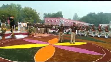 ज्ञानपुर: ज्ञानपुर रिजर्व पुलिस लाईन में हर्षोल्लास के साथ मनाया गया 74 वां गणतंत्र दिवस, डीएम व एसपी ने परेड की ली सलामी