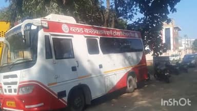 बलरामपुर: गणतंत्र दिवस के उपलक्ष में रोटरी मेडिकल सेंटर पर ब्लड डोनेशन कैंप का किया गया आयोजन