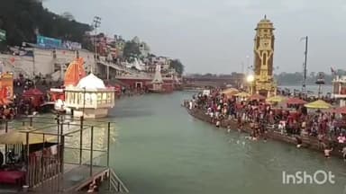 हरिद्वार: बसंत पंचमी के मौके पर हरकी पौड़ी पर सुरक्षा के कड़े इंतजाम, बड़ी संख्या में श्रद्धालुओं ने किया गंगा स्नान