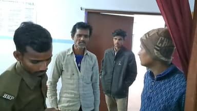 सुपौल: सदर पुलिस ने नशे की हालत में बरवारी वार्ड नंबर 6 से एक शराबी को किया गिरफ्तार, मेडिकल के लिए लाया सदर अस्पताल