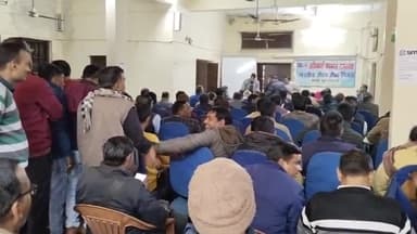 सुल्तानपुर: सीताकुंड स्थान पर स्थित एटीसी एलआईसी ऑफिस पर ,अव्यवस्थाओं के बीच संपन्न हुआ अभिकर्ता सम्मान समारोह कार्यक्रम