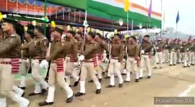 कहरा: सहरसा स्टेडियम में आयोजित झंडोत्तोलन कार्यक्रम मेंDAP,BMP व होमगार्ड का हुआ आकर्षक परेड,होमगार्ड गर्ल्स बटालियन आई प्रथम