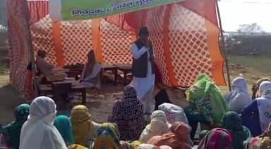 बहादुरगढ़: मुआवजा बढ़ाने की मांग को लेकर केएमपी मांडोठी टोल पर चल रहा किसानों का आंदोलन 23वें दिन भी जारी