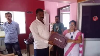 समुद्रपूर: गिरड ग्रामपंचायतीच्या वतीने आशा सेविकांना एचबीएनसी किटचे वितरण