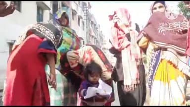 मैनपुरी: नगला कीरत काशीराम कॉलोनी में 2 वर्ष की मासूम के साथ उसकी ही सगी मौसी और नानी द्वारा उत्पीड़न किए जाने का मामला आया सामने