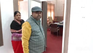 धौलपुर: कार्यवाहक जिला कलक्टर ने किया नगर परिषद कार्यालय का औचक निरीक्षण