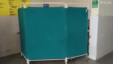 बहादुरगढ़: शहर की अनाज मंडी में एक कमरे में फंदे से लटका मिला महिला का शव, पुलिस ने नागरिक अस्पताल में रखवाया शव