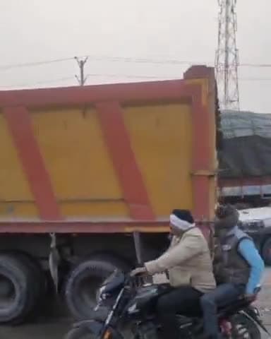 जोरासी घाटी हाईवे पर BSF क्रेन व तेज रफ्तार ट्रक में हुई टक्कर, दो जवान घायल