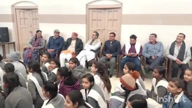 मुज़फ्फरनगर: मुजफ्फरनगर के डीएवी इंटर कॉलेज में परीक्षा पर चर्चा 2023 के तहत पीएम संवाद कार्यक्रम का आयोजन किया गया