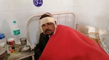 टीकमगढ़: सिमरा गांव में एक परिवार के साथ 4 लोगों ने की मारपीट, जिला अस्पताल में इलाज जारी