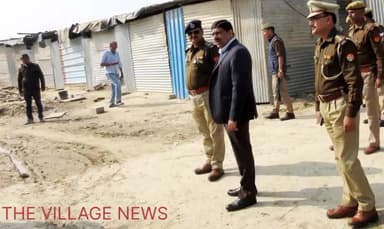 SSP डॉ0 ओपी सिंह  के साथ जनपद की तहसील दातागंज के अंतर्गत ग्राम सैंजनी में लगभग 336 करोड़ रूपए की लागत से 19.618 हेक्टे