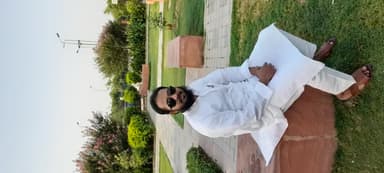 मंज़िल उन्ही को मिलती है जिनके सपनो मे जान होती है 
पंखो से कुछ नही होता है होसले से उडान होती है