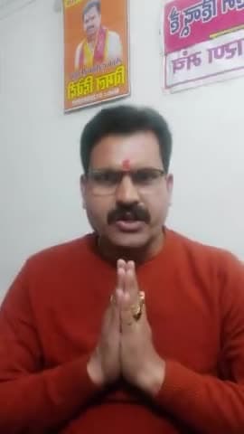 #मुगलगार्डेन का नाम बदलकर अमृत उद्यान किया गया
गत 11 जनवरी को विमल द्विवेदी जी की अगुवाई में हिंदू जागरण मंच उन्नाव द्वारा मुगल गार्डेन का नाम बदलने को लेकर जोरदारी से उढाई गयी थी माँग भेजा गया था महामहिम राष्ट्रपति महोदया को ज्ञापन