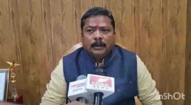 अंबिकापुर: अंबिकापुर में सड़क दुर्घटना में ठेकेदार के खिलाफ FIR किए जाने को लेकर कांग्रेस जिला अध्यक्ष राकेश गुप्ता का बयान