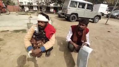 गोपालगंज: मीरौलीपुर गांव में बच्चों के विवाद को लेकर हुई मारपीट की घटना में 2 लोग घायल, इलाज के लिए सदर अस्पताल में भर्ती