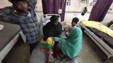 गोपालगंज: जादोपुर गांव में मवेशी के हमले से महिला हुई घायल, इलाज के लिए सदर अस्पताल में कराया भर्ती