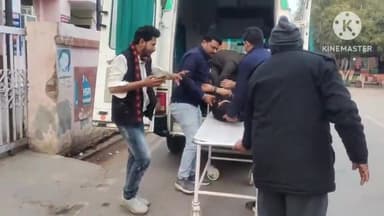 टूंडला: थाना नारखी क्षेत्र गौंछ के बाग से आगे बाइक और ऑटो की टक्कर में बाइक सवार पति-पत्नी घायल