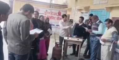 लगदू: चंगर में लोगों को दी एलपीजी गैस के रखरखाव की जानकारी