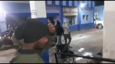 अररिया: कुरसाकांटा से शराब पीने के आरोप में एक व्यक्ति को पुलिस ने किया गिरफ्तार मेडिकल के लिए लायी सदर अस्पताल