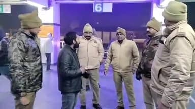 मुरादाबाद: एसएसपी को आदेश अनुसार पुराने रोडवेज पर गलशहीद पुलिस द्वारा संदिग्ध व्यक्तियों की गई चेकिंग