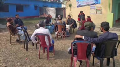 कोचाधामन: बिरवा में ज़िला परिषद सदस्य नासिक नादिर ने लगाया जनता दरबार, लोगों की सुनी समस्याएं