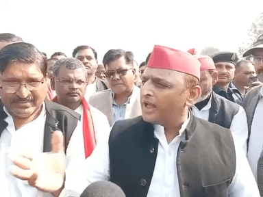 *कल हम मन्दिर में हवन करने जा रहे थे हमको हवन नही करने दिया - अखिलेश यादव*