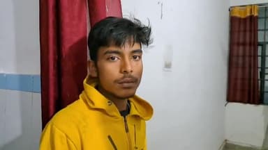 सुपौल: भीम नगर चेक पोस्ट पर सुपौल उत्पाद विभाग की टीम ने एक शराबी को पकड़ा, मेडिकल के लिए लाया गया सदर अस्पताल