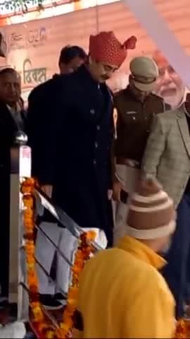 #Republicday2023 भारत माता तेरी गाथा, सबसे ऊंची तेरी शान, तेरे आगे शीश झुकाएं, दें तुझको सब सम्मान 🙏