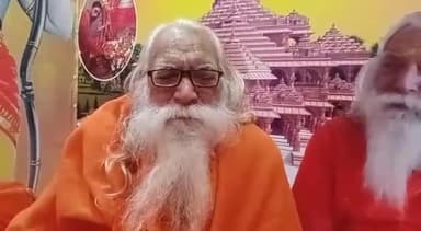 फैज़ाबाद: नेता नहीं महामूर्ख हैं स्वामी प्रसाद मौर्य: आचार्य सत्येंद्र दास