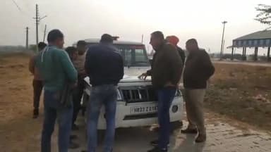 मोरनी: करणपुर बस अड्डे के समीप ढाबे पर अवैध शराब बेचने के आरोप में पुलिस ने एक युवक को 20 बोतल देसी शराब के साथ पकड़ा, केस दर्ज