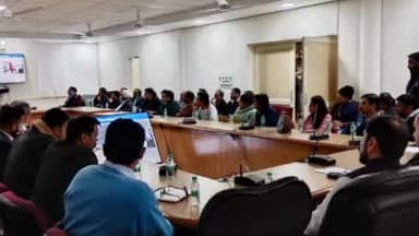 पंचकूला: खादी भवन में जिला उद्योग केंद्र पंचकूला द्वारा किया गया कार्यशाला का आयोजन