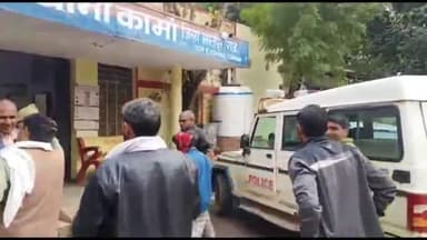 कामां: जुआ खेलते पांच लोगों को कामां पुलिस ने कस्बे से किया गिरफ्तार, ताश के पत्ते किए बरामद
