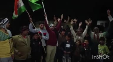 टूंडला: साउथ अफ्रीका में हुए महिला क्रिकेट वर्ल्ड कप में जीत पर राजा का ताल में ग्रामीणों ने आज मनाया जश्न