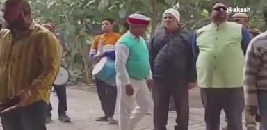 गाज़ीपुर: 2 करोड़ रुपये से अधिक का लोन बकाया होने पर बकुलियापुर स्थित विमला कोल्ड स्टोरेज को किया गया कुर्क, मचा हड़कम्प