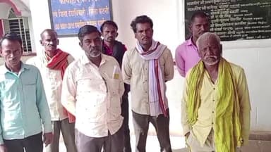 कटनी नगर: हरदुआ स्टेशन बस्ती मेें शासकीय सोसायटी डीलर की मनमानी से परेशान ग्रामीणों ने कलेक्ट्रेट पहुंचकर की शिकायत