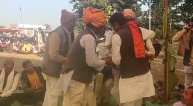 नटेरन: कांग्रेस नेता सिंधु विक्रम सिंह ने किया ग्राम सतपाड़ा सराय का किया दौरा, ग्रामीणों से की मुलाकात