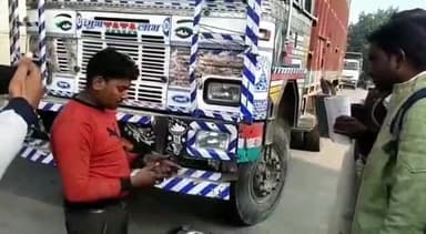 नरवल: नौबस्ता के हाइवे पर पत्रकार पर ट्रक चढ़ाकर हत्या का किया गया प्रयास, मुकदमा हुआ दर्ज