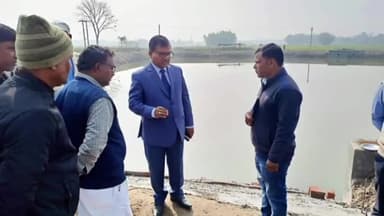 कोचाधामन: डेरामारी में तालाब निर्माण, पंचायत सरकार भवन व विभिन्न योजनाओं का डीएम ने किया निरीक्षण