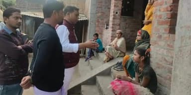 कोचाधामन: अंधासूर पहुंचे विधायक प्रतिनिधि इम्तियाज असफी, लोगों से मिलकर सुनी समस्यायें