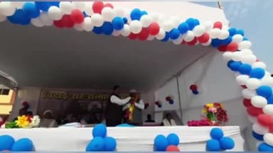 सुपौल: विलियम्स हाई स्कूल सुपौल में कार्यरत एक शिक्षक का कार्यकाल हुआ पूरा, शिक्षकों ने विदाई समारोह का किया आयोजन