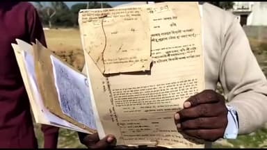 शामली: कैराना रॉड पर किसान ने लेखपाल पर लगाया रिश्वत मांगने का आरोप किया हंगामा डीएम से की शिकायत