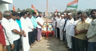 ಮುಂಡರಗಿ: ಪಟ್ಟಣದಲ್ಲಿ ಬ್ಲಾಕ್ ಕಾಂಗ್ರೆಸ್ ವತಿಯಿಂದ ಮಹಾತ್ಮ ಗಾಂಧಿ ಪುಣ್ಯಸ್ಮರಣೆ ಕಾರ್ಯಕ್ರಮ