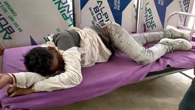 केिशनपुर: कुमारगंज में एनएच-327A पर बाइक और ट्रक के बीच हुई टक्कर, बाइक सवार जख्मी